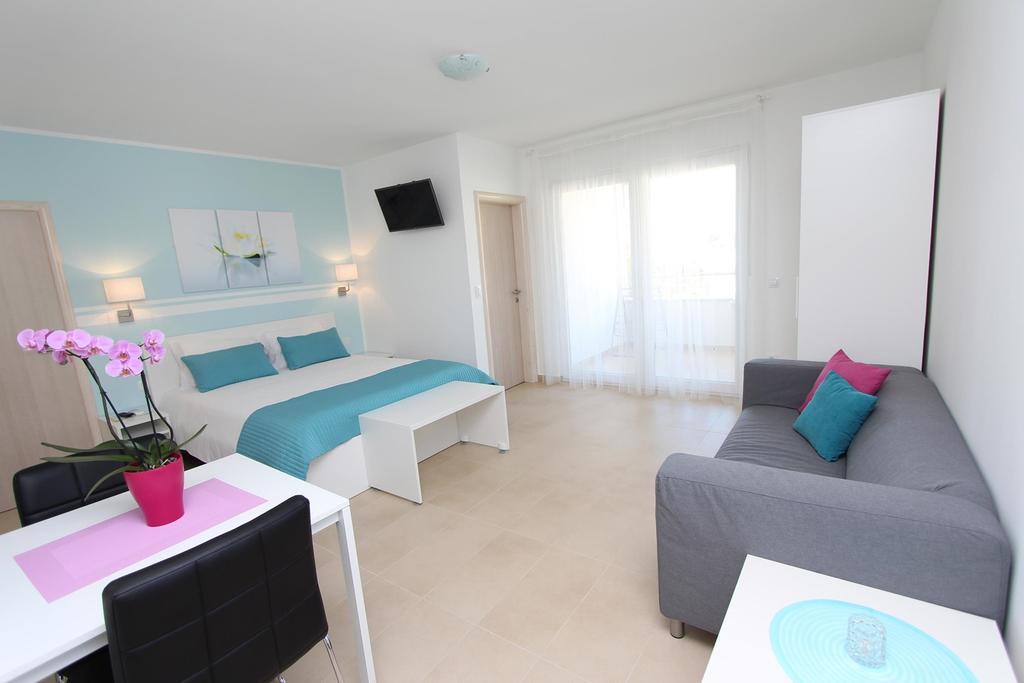Studio Emanuel Rovinj Exterior foto